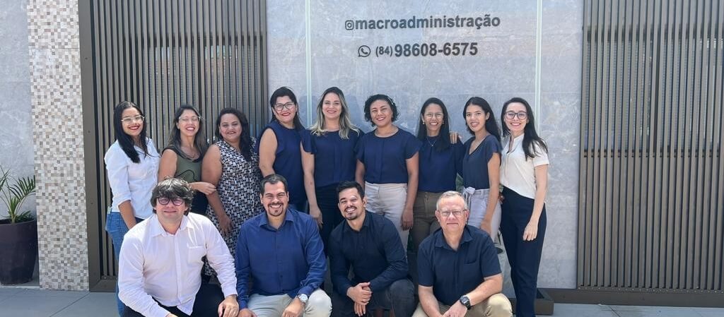 Equipe Macro Contabilidade – 1 (foto aproximada)